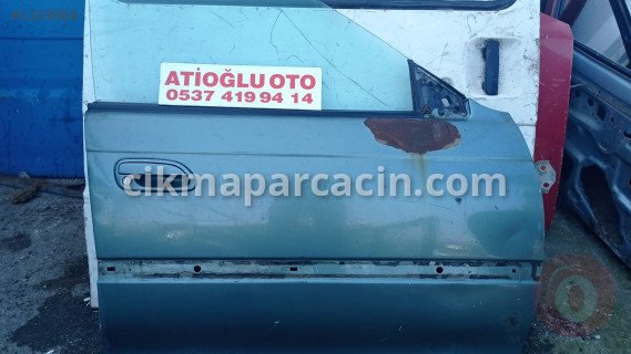 Subaru Legacy Kapı (Ön Sağ) çıkma parça