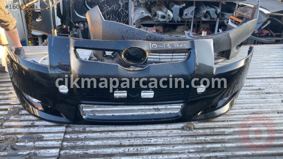 Toyota Auris Ön Tampon çıkma parça