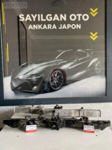 TOYOTA AURIS ÇIKMA ORİJİNAL ÜST PANEL