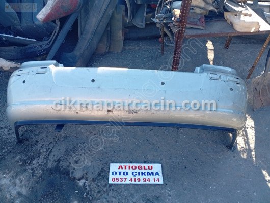 Toyota Avensis Arka Tampon çıkma parça