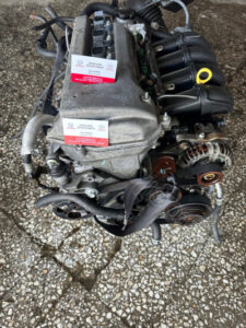 Toyota Avensis 1.6 komple motor