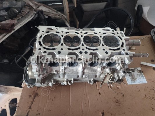 Toyota Avensis Silindir Kapak çıkma parça