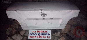 Toyota Avensis Arka Bagaj Kapağı Orjinal 1996-2000