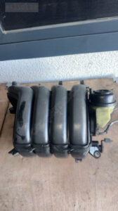 Toyota Avensis çıkma Orjinal sağlam manifold
