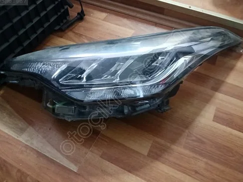 Toyota C-HR Kapı (Ön Sol) çıkma parça - CAN SANAYİ YEDEK PARÇA İstanbul