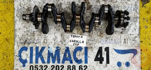 Toyota Corolla Motor Kapağı/Üst Kapak çıkma parça - ÇIKMACI 41 Kocaeli
