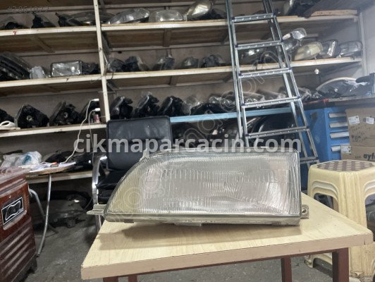 Toyota Corolla Orta Konsol çıkma parça