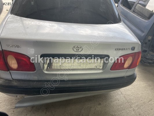 Toyota Corolla Bagaj Kapağı çıkma parça