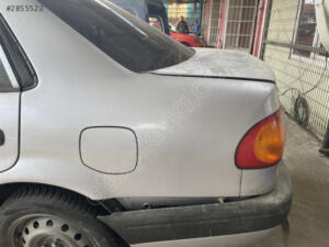 TOYOTA COROLLA 1998 2001 SOL ARKA ÇAMURLUK | ÇIKMA PARÇA