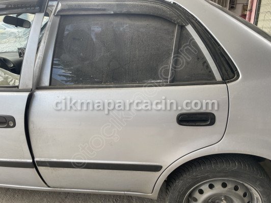 Toyota Corolla Sol Arka Kapı çıkma parça