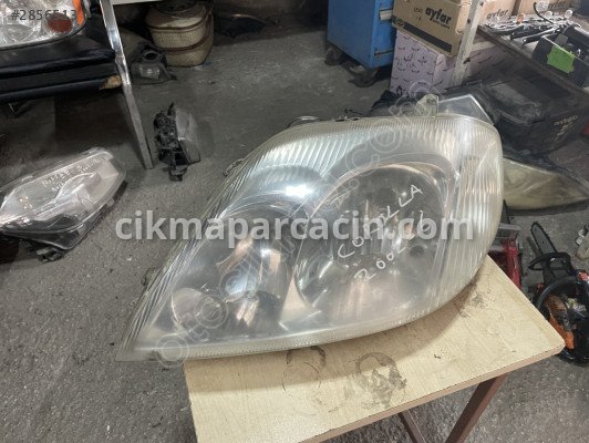 Toyota Corolla Orta Konsol çıkma parça