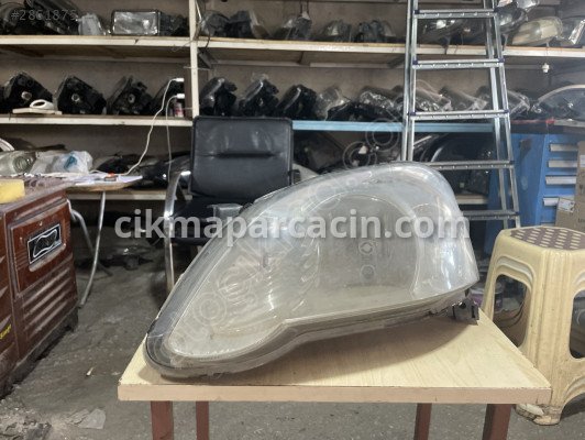 Toyota Corolla Orta Konsol çıkma parça
