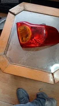 Toyota Corolla Sol Arka Stop çıkma parça - CAN SANAYİ YEDEK PARÇA İstanbul