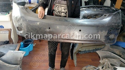 Toyota Corolla Arka Tampon çıkma parça