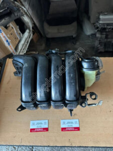Toyota corolla Auris Verso avensis 1.6 Emme manifoldu
