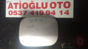 Toyota Corolla Depo Kapağı Orjinal 2010
