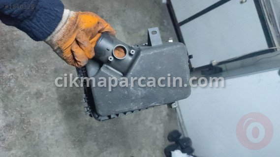 Toyota Corolla Hava Filtresi Kutusu çıkma parça
