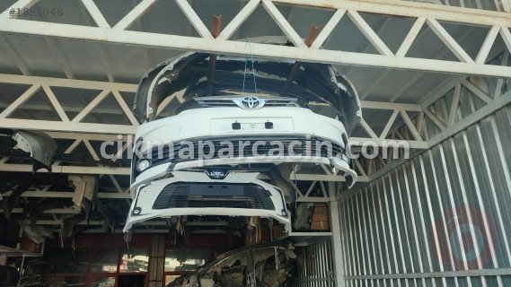 Toyota Corolla Ön Tampon çıkma parça