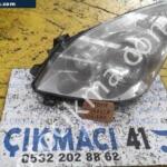 Toyota Corolla Sol Ön Far çıkma parça - ÇIKMACI 41 Kocaeli