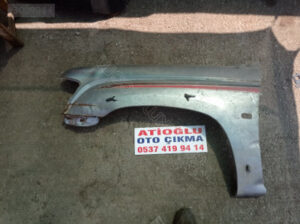 Toyota Hilux sol ön çamurluk orjinal 2002 2005