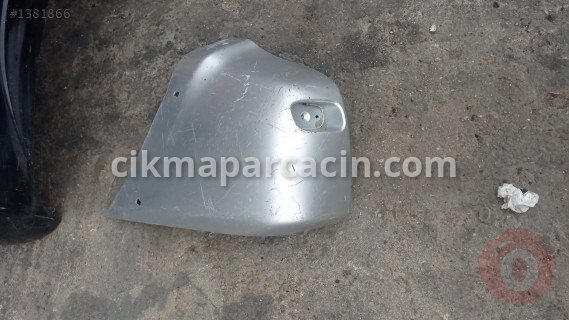 Toyota Avensis Arka Tampon çıkma parça