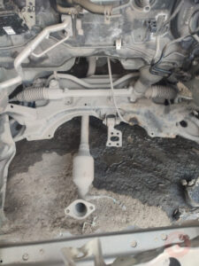 Toyota Yaris motor travesti ve direksiyon kutusu