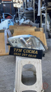 TOYOTA YARİS SAĞ FAR | ÇIKMA PARÇA