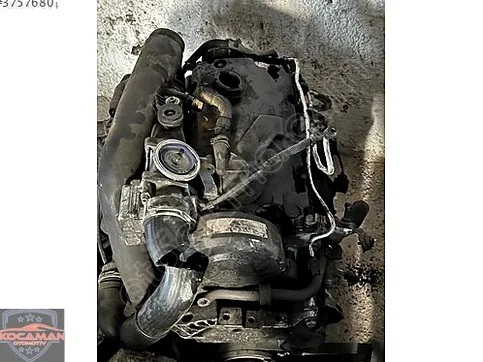 Volkswagen Motor Kapağı/Üst Kapak çıkma parça - KOCAMAN OTOMOTİV (OTO-BEYİN) Adana