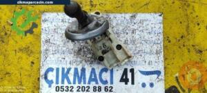 Nissan Vanetto Vites Kolu Çıkma