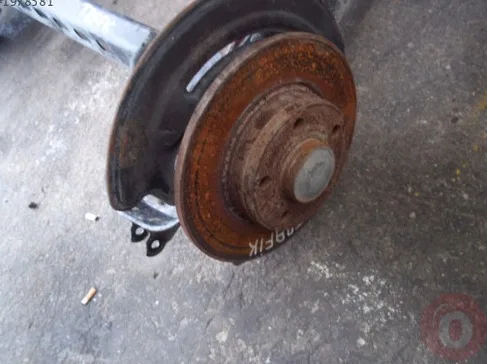 Lada Vega Arka Dingil / Torsiyon çıkma parça - ÇIKMACI 41 Kocaeli