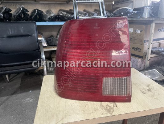 Volkswagen Bora USB/12V Soket çıkma parça