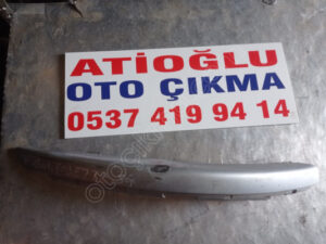 Volkswagen Golf 5 far kaşı sağ 2005 2009