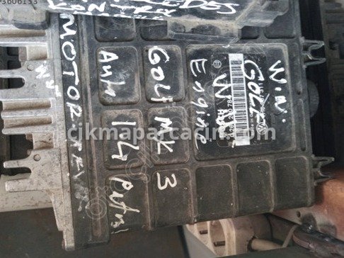 Volkswagen Golf ECU (Motor Beyni) çıkma parça