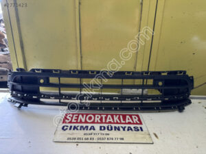 VOLKSWAGEN JETTA ORİJİNAL TAMPON ORTA IZGARA