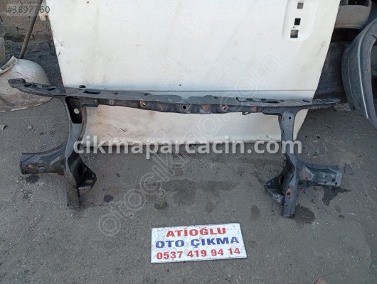 Volkswagen Transporter Radyatör Paneli çıkma parça