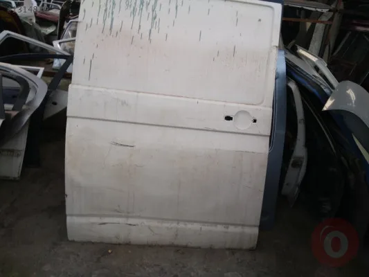 Volkswagen Transporter Kapı (Arka Sağ) çıkma parça