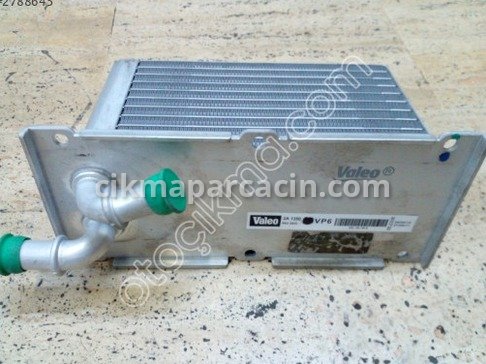 Volkswagen Jetta Intercooler çıkma parça