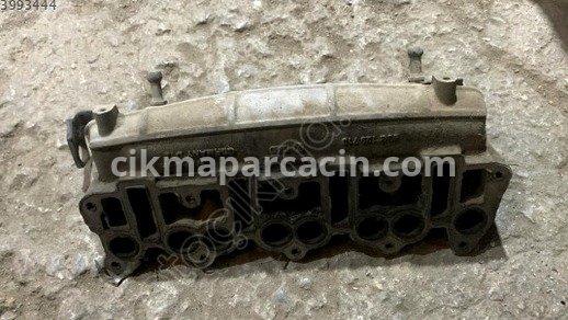 Audi A3 Emme Manifoldu çıkma parça