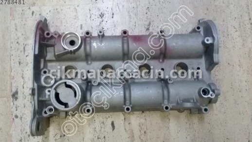 Volkswagen Passat Çeki Demir Kapağı çıkma parça