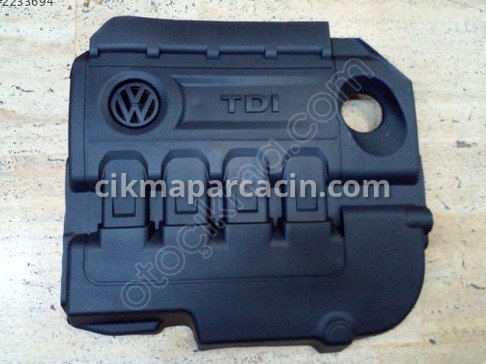 Volkswagen Golf Motor Kapağı çıkma parça