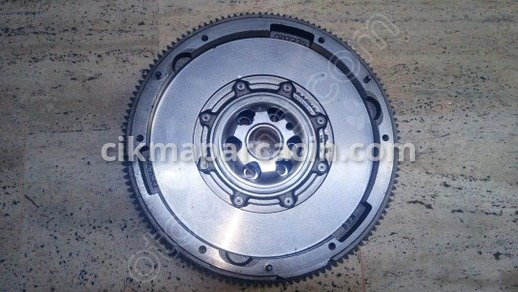 Volkswagen Transporter Volant çıkma parça