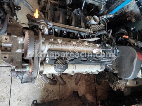 Volkswagen Touran Komple Motor çıkma parça