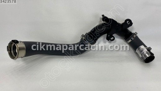 Renault Clio Turbo Borusu çıkma parça