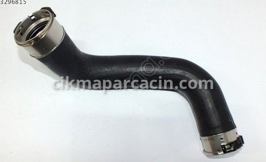 Nissan Qashqai Turbo Hortumu çıkma parça