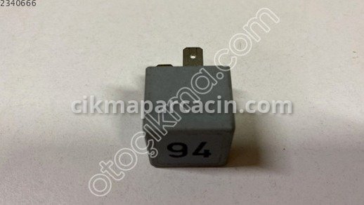 Volkswagen Golf Röle çıkma parça