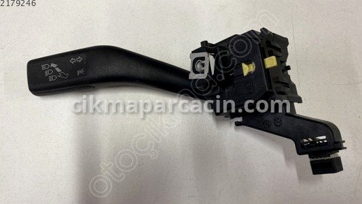 Volkswagen Golf Sinyal Kolu çıkma parça