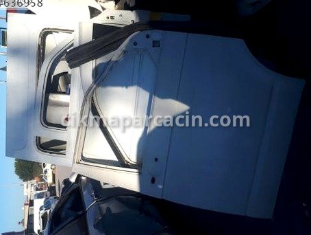Mazda 2 Sağ Ön Kapı çıkma parça