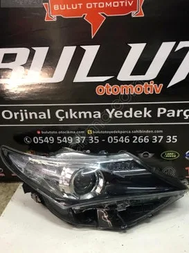 Toyota Auris Sağ Ön Far çıkma parça - Bulut Otomotiv Orjinal Çıkma ve Yedek Parça İzmir