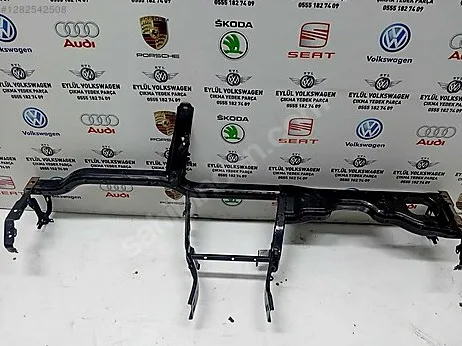Audi A5 Göğüs Demiri çıkma parça - EYLÜL VOLKSWAGEN ÇIKMA YEDEK PARÇA Şanlıurfa