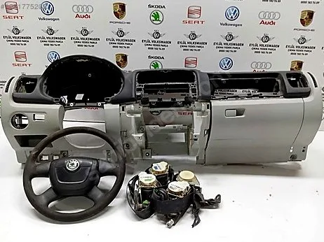 Skoda Fabia Göğüs çıkma parça - EYLÜL VOLKSWAGEN ÇIKMA YEDEK PARÇA Şanlıurfa